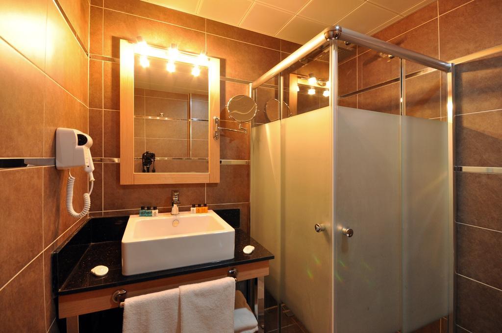 Starton Hotel Ankara Room photo